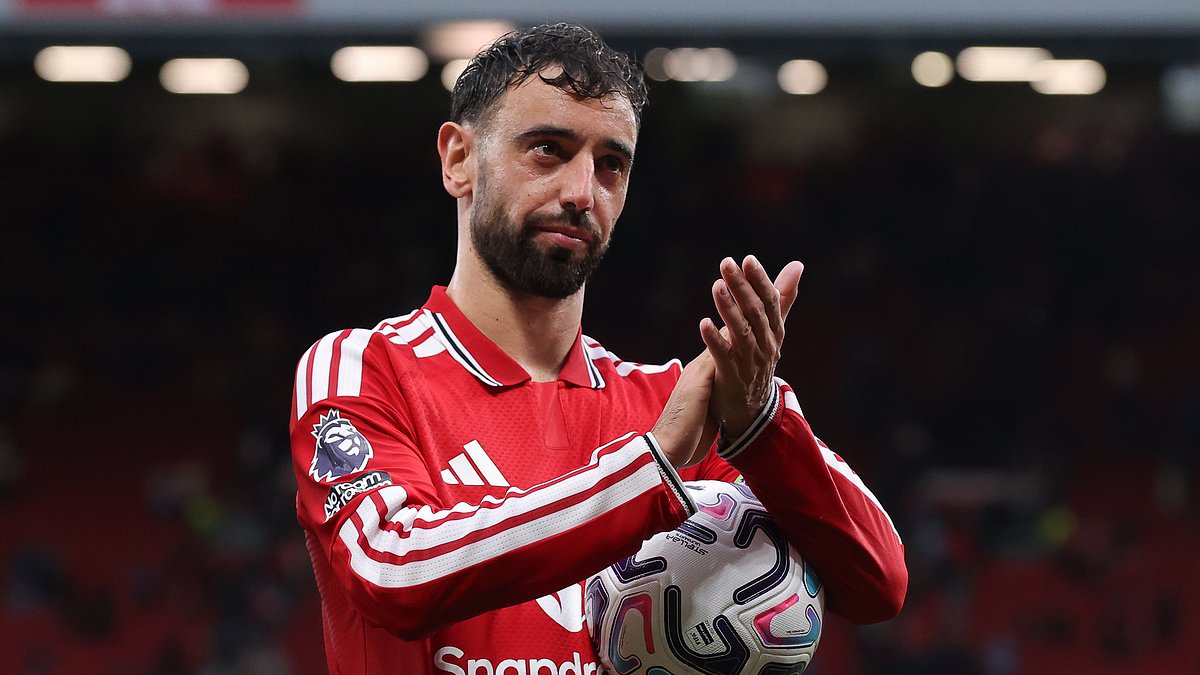 Man United open talks with Bruno Fernandes over new deal - with star man's £220,000-a-week contract set to expire next summer 1 04e59ed01776f731ac77e883c53a21ba73566ea786e29bc527a17fb47e9d7303