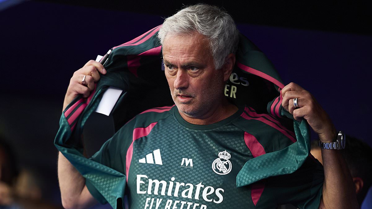Revealed: Jose Mourinho's four Real Madrid 'untouchables' - as Trent Alexander-Arnold faces battle to nail down right back spot 1 062f979013ccbd72326f3fe50b520984494c173a47e18f1db1a714fabac636e8
