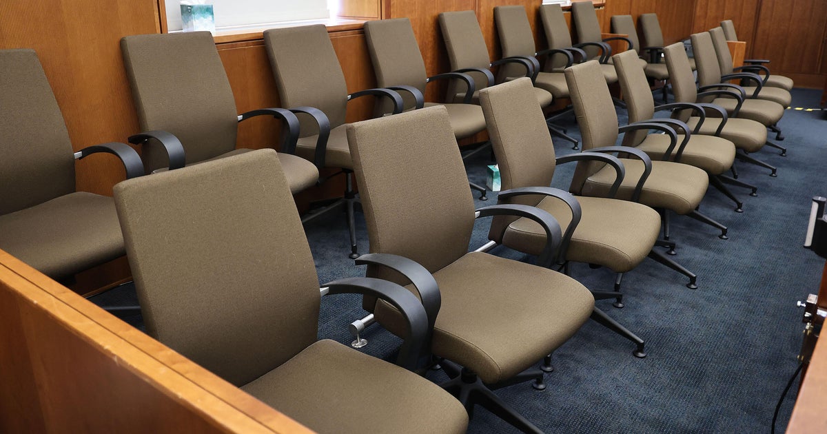 How long will the Lindsay Clancy trial jury take to reach a verdict? 1 06fd1589142ac747648b6115daab5cc7f359c1ba47a151380074f655eb50c6b4