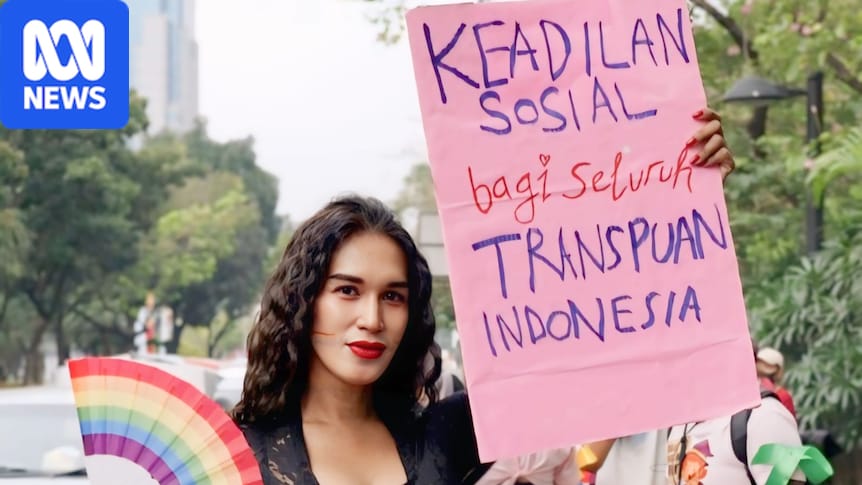 Men attack trans women in Indonesia after presidential policy deems them a 'threat' 1 084366151e599053f070326a378713a58447f585eeb6af15ad105c4b0479cfdd