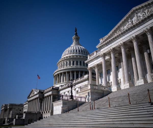 Crypto Bill Faces Long Odds Despite Trump Push 1 094dd11f3bae37b3d8ee86255743a9adce138c89964ec955240b7861a76a77ed