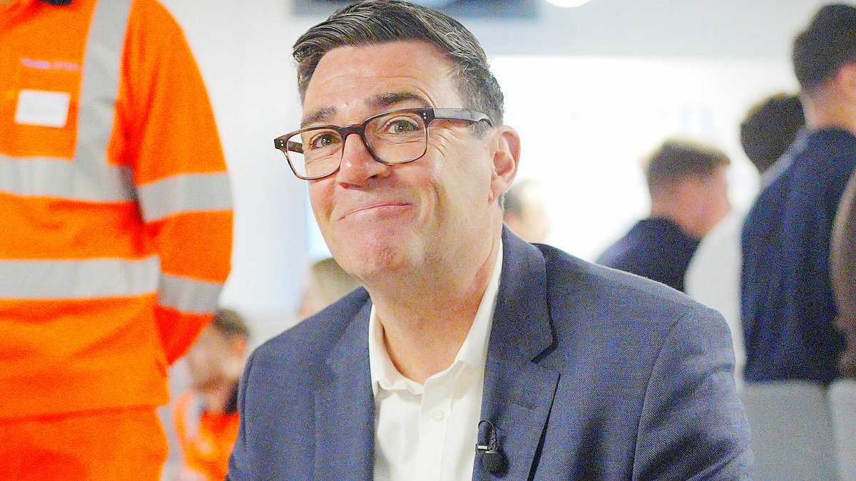 ANDY BURNHAM: These cowboy builders are just crooks. That's why I'll put them out of business 1 0ce012ba3df8d68650cfdeb97eb4149509541a7ab6230af17617b71bb570c059