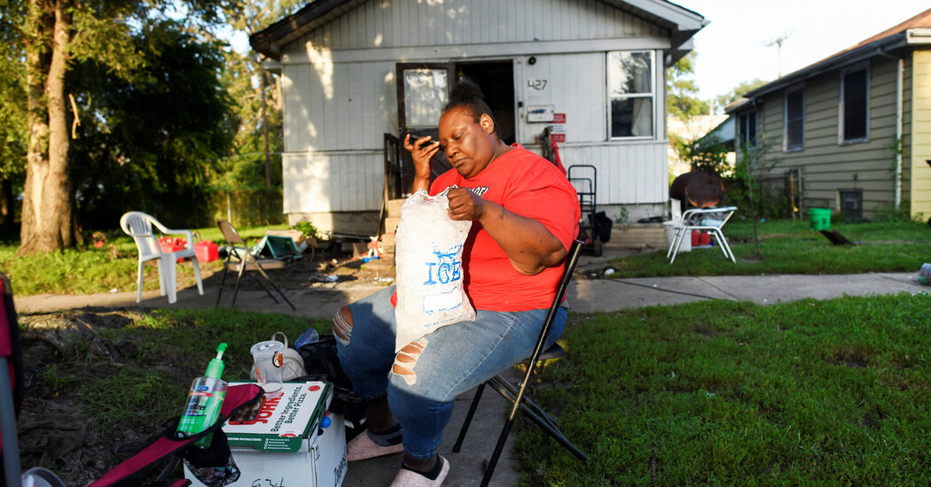 Desperation Mounts in Indiana After 10 Days Without Power 1 1a0c6e0d15a8eb091872456e7673fd414b15dc6b942d34a5d7969e65e4c8052d