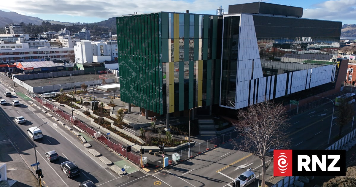 'Major milestone' as Dunedin Hospital outpatient building officially opens 1 1d593cd0d2b3007b30871ab5998821398b6f5997627d7e6e172b6616edb2ce59