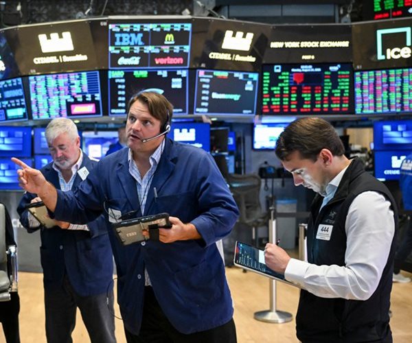 S&P 500, Nasdaq End Down on Tech Stocks 1 1ecaed85f03f060c3b13cdfeaccdc5e24bad9862e0ac2ac71d728b073d510c1e