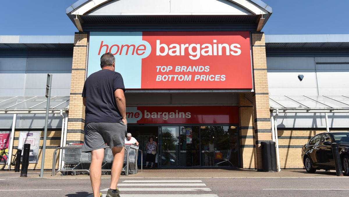Home Bargains' sneak peek of new launch divides shoppers 1 3a0abdca0127ca6f42a4a971d40c910ed9340806bd9b97ebb31a449e861bb9d5