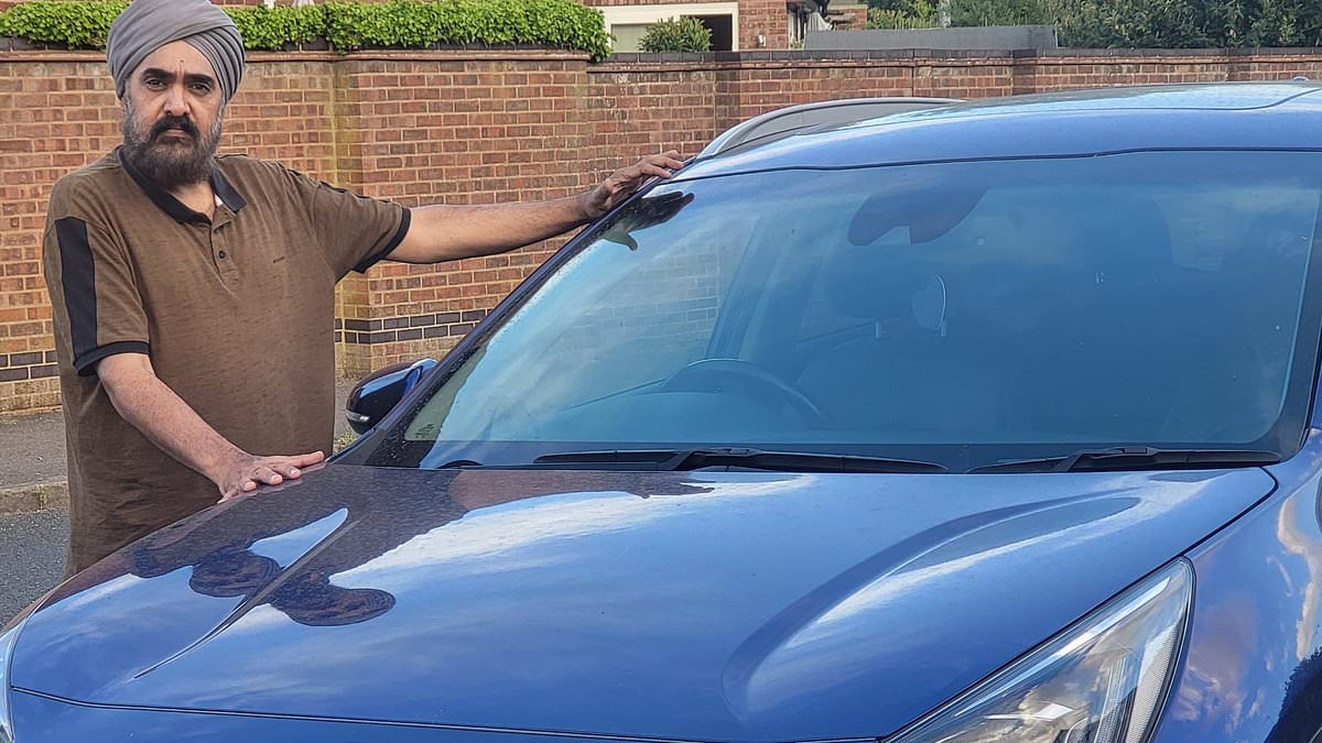 Motorist is fined nearly £270 after his electric car takes 11 minutes too long to charge 1 403994c52237fa9cb70988396fc3d071426509de2a4b5bd0edec73416adf1be0