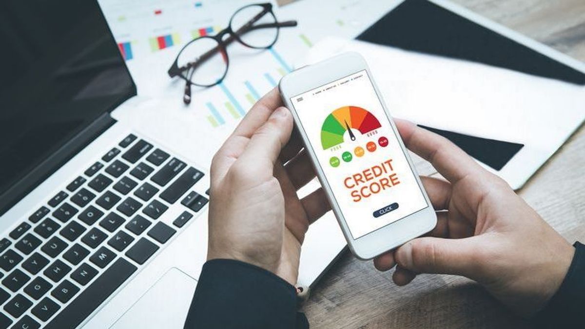 Major credit score change from September under new 0-999 system 1 4a73e0209af27405b07db495d71e6a60ba6b60728ab7838ed0034a24f89dc079