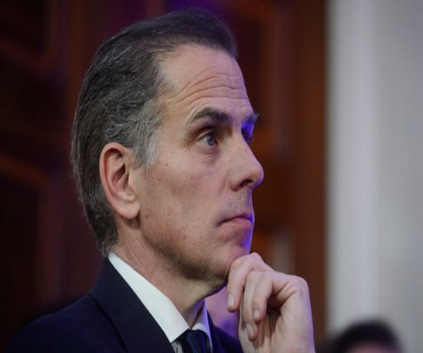 Hunter Biden: Father's Cancer Has Metastasized, Causing Him Pain: Former U.S. President Joe Biden's prostate cancer has spread to other parts of his body and is causing him pain, even as he continues to speak out on public issues, his son Hunter said in an interview. In a wide-ranging interview with the BBC broadcast late on Friday, Hunter... #HunterBiden #JoeBiden #CancerAwareness #ProstateCancer #HealthNews 1 5631f1d9583f5eb806087705831b014bc9daa113