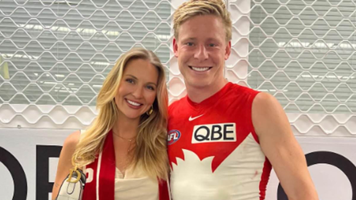 What Sydney Swans stripper believes caused her 'medical episode' that saw hotel party spill into chaos - and how an AFL star came to her aid as the 'Pullman Five' panicked 1 574709c9af65dd52e88cafe41a4713ca6fb1e87aa5330b4939ec61be26da6061