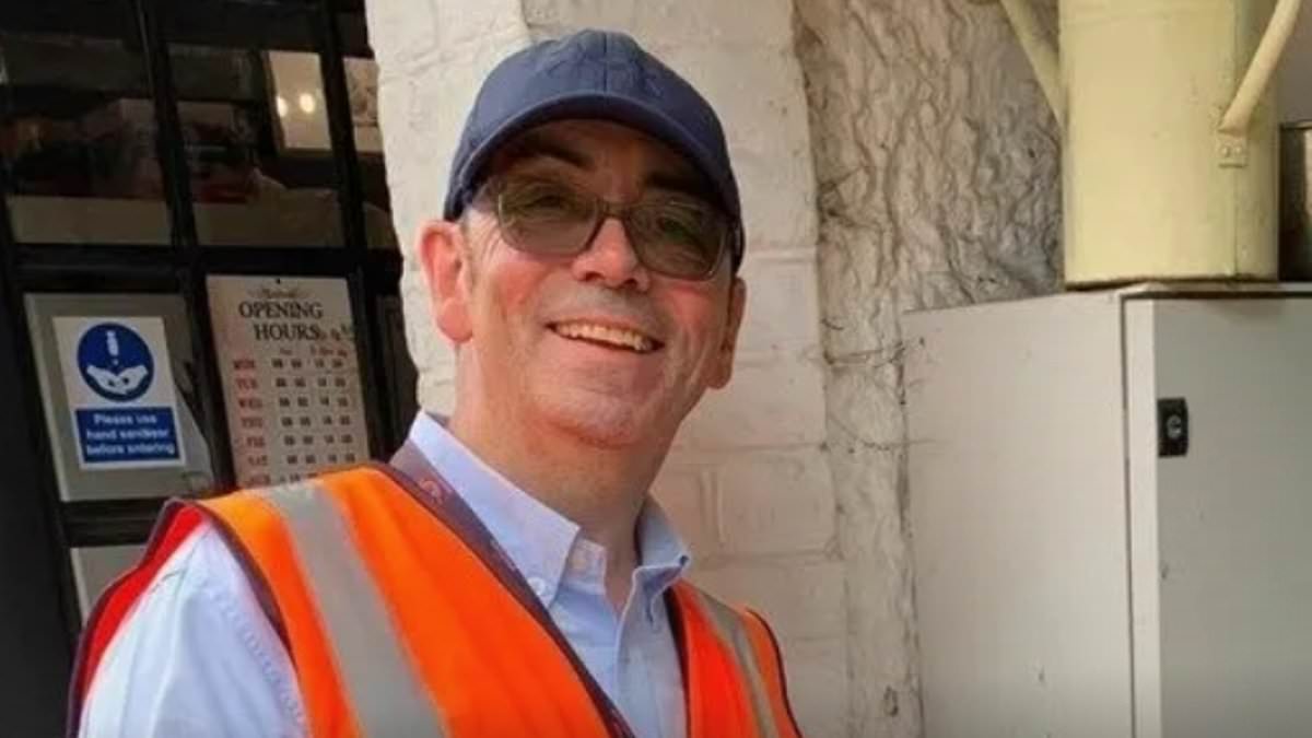 Save our postie! Villagers launch campaign to keep beloved dedicated postman as Royal Mail bosses tell him to switch his route after 21 years 1 59d2a8ae04d2da0df6466a94e993f8514a9d88448be7d418737a77c18e81b9fd
