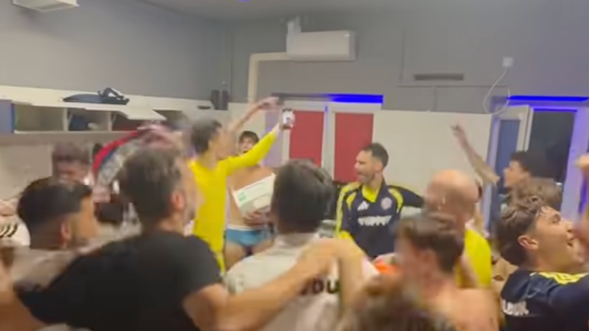 Celtic transfer target in emotional dressing room farewell as exit confirmed by boss 1 5ac3ac431de002797868b885105131132c3be4df4dce6fdb702aff993ed37183