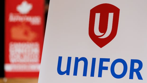 Oshawa plant adds truck as unionized Canadian GM members ratify new deals 1 5b32c28b40e0f63178a54fc8bc80992b8bf83b382822b22a9ebb8fbe61754ee9