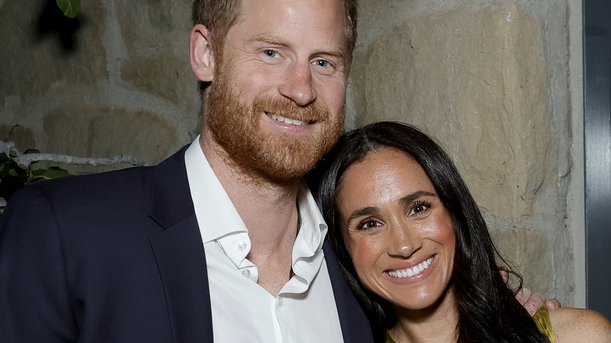 Harry and Meghan will look to become 'private royals-plus' while back in the UK and may only stay one year before moving to Canada or Australia, says source 1 5fcf51f4ab5b3635b7b7ab3ae749d7f6b35c94aa3d1cfb90e37c2299a21c5e9a