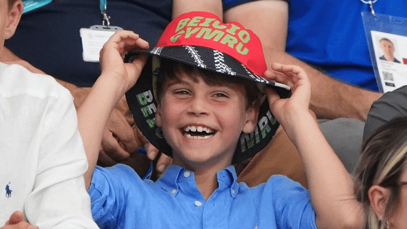 Three venues in five hours: How the royals spent a day at the Commonwealth Games: The Prince and Princess of Wales were joined by Prince George, Princess Charlotte and Prince Louis as they visited Commonwealth Games venues in Glasgow. #CommonwealthGames #Royals #PrinceGeorge #PrincessCharlotte #PrinceLouis 1 695e840f6c35c64a9d40088a5eab82838988d7aa