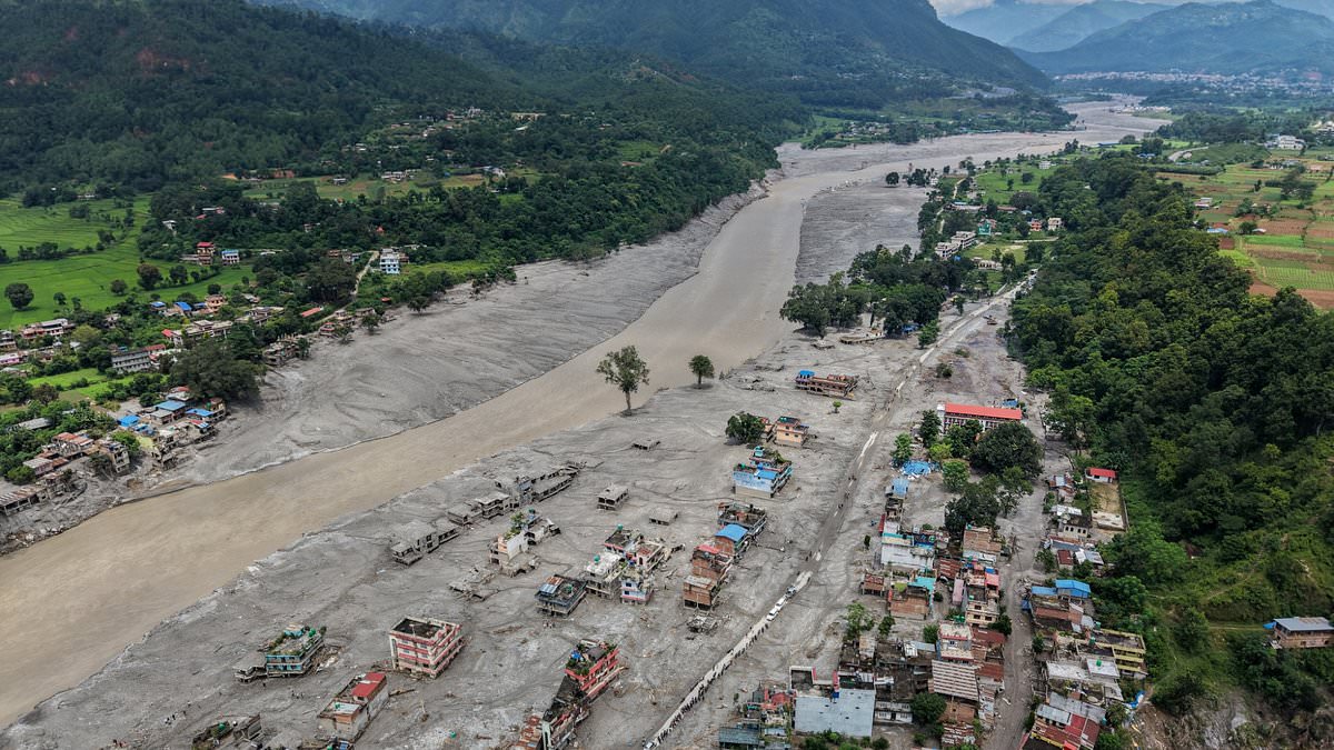 Fears for Australian mum who vanished without a trace during 'tsunami from the sky' in Nepal 1 6ac772bb57dd69017205166c31c44fe977da36cbd6f19b9da8db583e39037f52