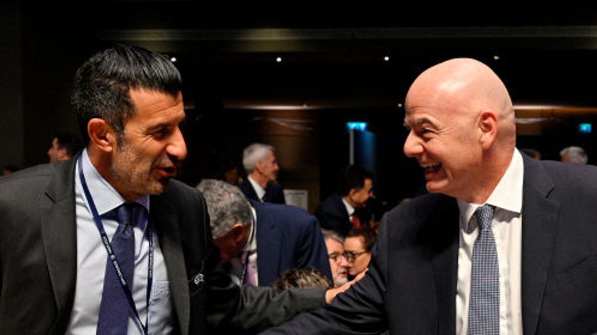 Luis Figo has brutally taken down Gianni Infantino - now he should succeed him: The Portuguese legend has pulled no punches in laying into the FIFA president eleven years after briefly putting himself forward for the same role #LuisFigo #GianniInfantino #FIFA #Football #SportsNews 1 78e9f84636d0a9fecb372b77e10c041783363a60