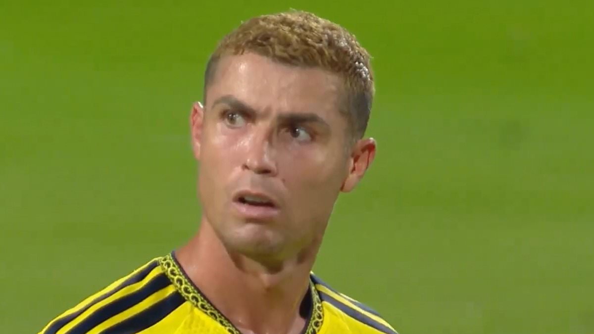 Cristiano Ronaldo is hauled off, mid-tantrum, at half-time by no-nonsense Ange Postecoglou - before team turn a 2-0 deficit into 3-2 win without him - in new challenge to his Saudi supremacy 1 7eba7ef9e8b2cc6785f7ce911266fd2db2c906baf3d77ccd4d0e90ceb781a180