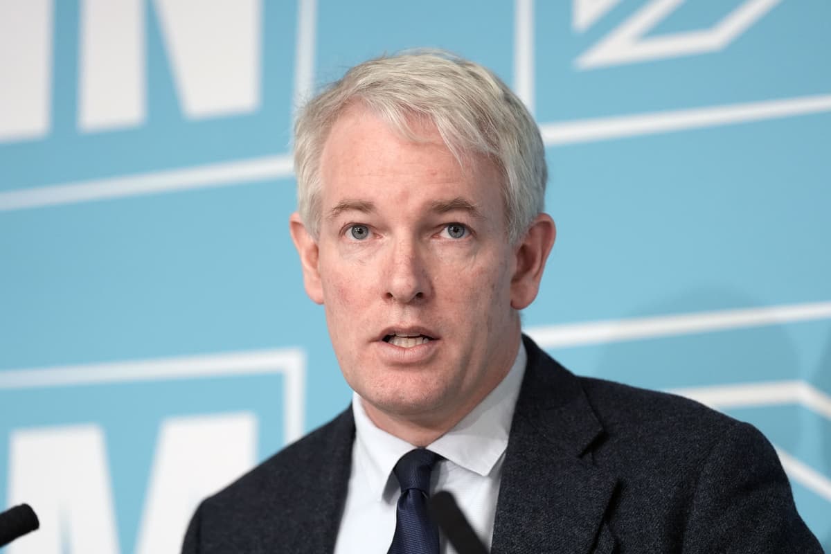 Holidaymakers ‘disenfranchise themselves’, says Reform MP over postal vote plans 1 80b5b0939de11962411d712db2a48bf4225e86f9cbe46987de7ec6aa83443ba0