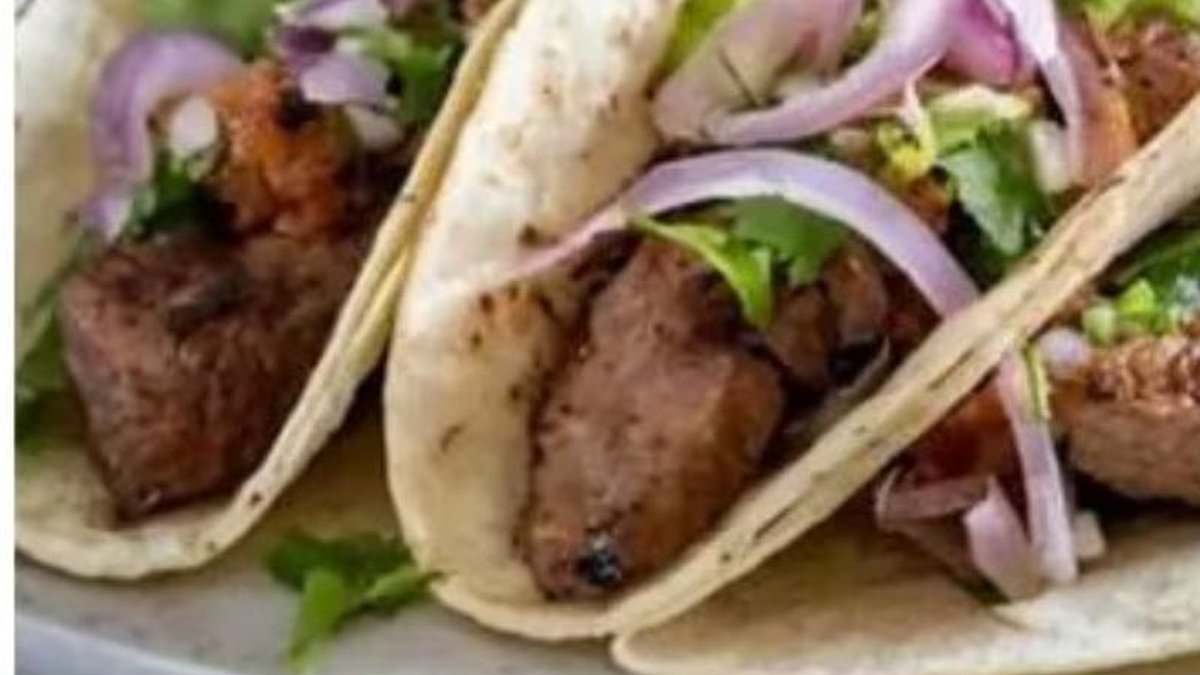 Aussies stunned by insane $40 price at Mexican restaurant: 'That's crazy' 1 a07eeb701c43c3ee049f83f0be9dabc3276ecb215c3a4394bdb49f36ec52717d