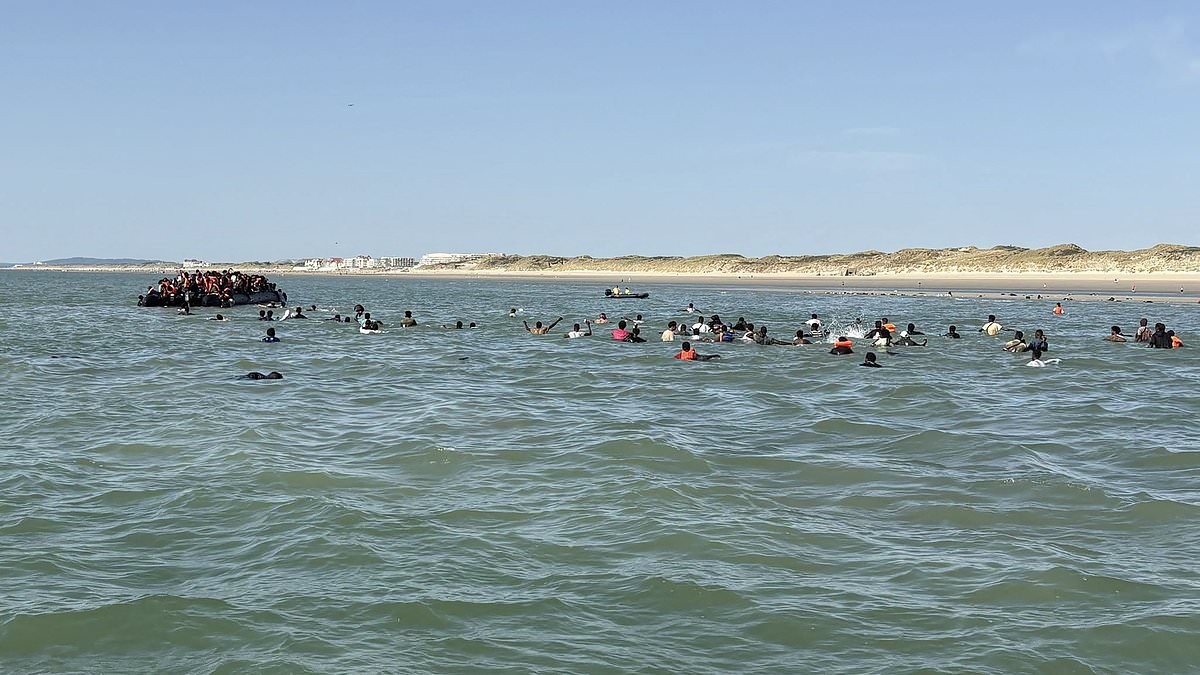 More than 3,000 migrants in just 22 days: Burnham's small boats policy 'in tatters' as number to have arrived under Labour tops 80,000 1 a2760a7248b40812809dbd121908421ef47a5126794f788e8286c6a70642c118 1