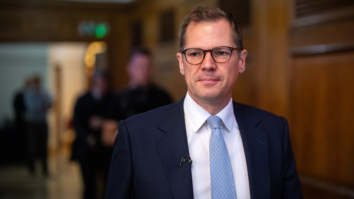 Business of Mum and Dad: Tax breaks for parents who invest in off-spring start-ups under Reform strategy to save small businesses 1 a2e2c8e89da09560e441304c571ab046c3f5f39c8527edb67608705a9a610a89