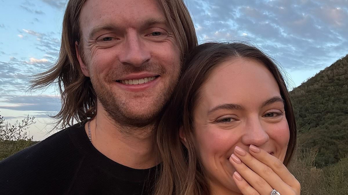 Billie Eilish's brother Finneas marries longtime girlfriend Claudia Sulewski… and the pop star officiates the ceremony 1 a902a62d98f1ba214f7bc5e8d348cde03d777e0cbf2574b0c6cf25fc14de563d 1