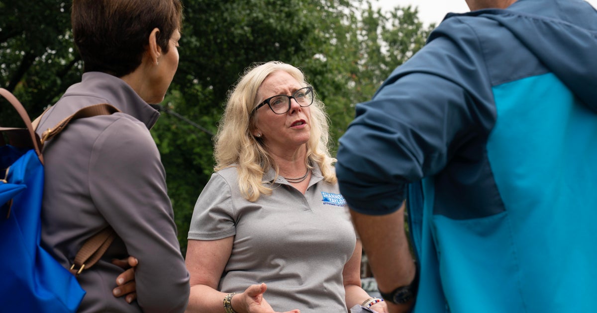 Shannon Taylor wins Democratic primary in Virginia's 1st District: Virginia Democrats are refocusing on a handful of GOP-held seats in Virginia after the state Supreme Court struck down a redrawn congressional map that favored Democrats in all but one district. #VirginiaPolitics #ShannonTaylor #DemocraticPrimary #Election2023 #VirginiaDemocrats 1 ab1c9f4bb5c56b41f4e385f171997eb10adf9534