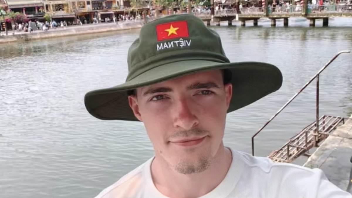 The truth about young Australian baker whose Snapchat date ended in tragedy after he was allegedly lured by teen gang: 'He just wanted to find love' 1 b33dcf59e16473e3908042d7fe46be5ac2844103fb2b35b4403d06e0d73d91fe