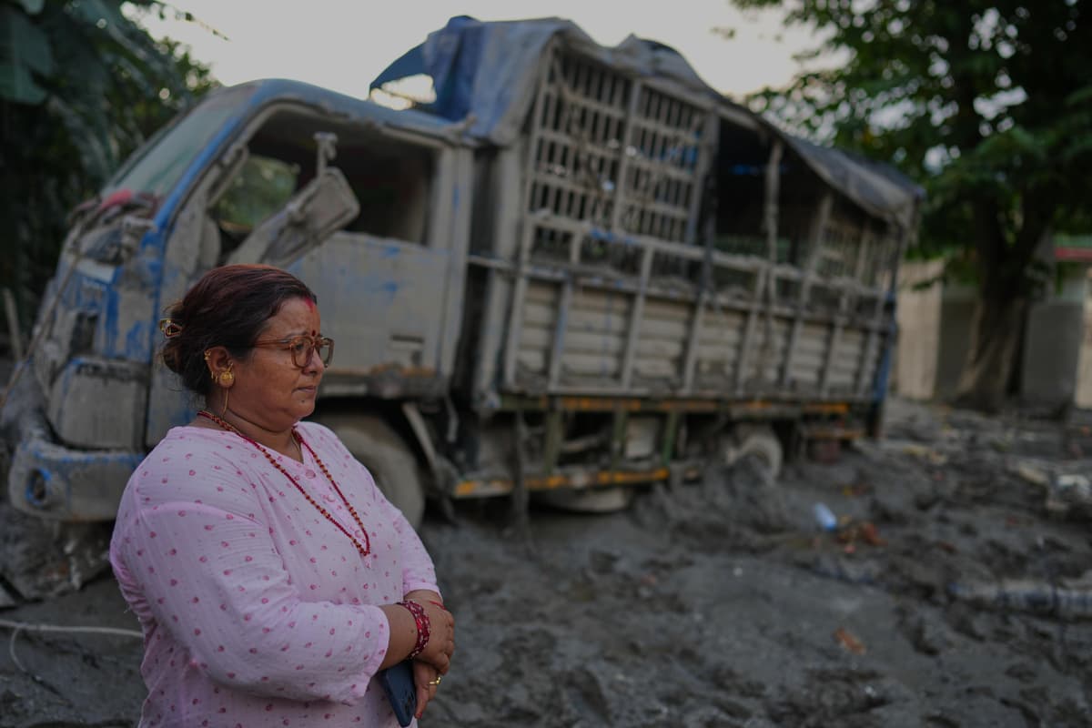 UK deploys rapid response team to Nepal to support Britons affected by floods 1 b5d00816f1aaab2156a59ef01924f31d4fec4b011ca4fd2a34f139df5fa8b04d