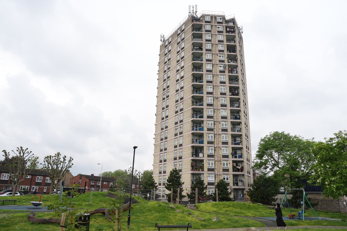 Parents of boy who died in tower block fall were ‘terrified’ about windows 1 bce81e0637701799fa594ce695a4dec541e3a4da5c27e38cf7e2d7e065095ff5