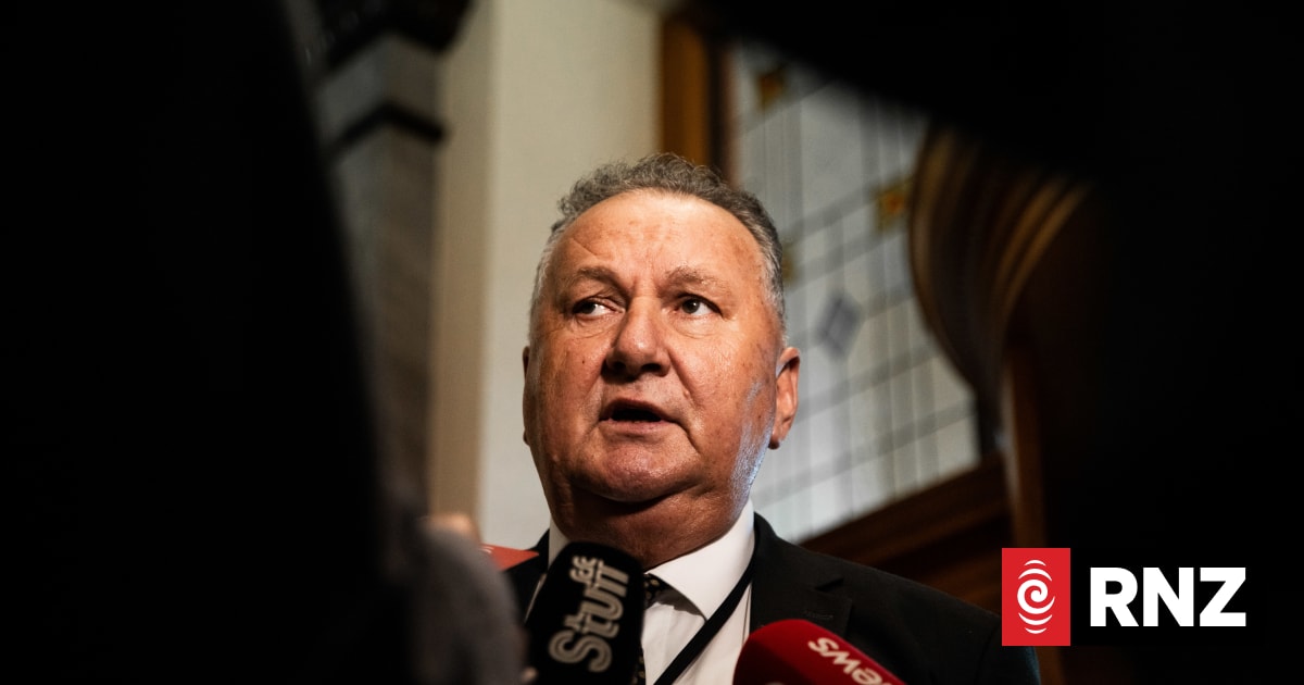 Shane Jones decries kiwifruit 'slave practices', slams National over regional shakeup 1 be04012f9345642f152db648458eb48221c462d8abf013dcb10dc07c73373c33