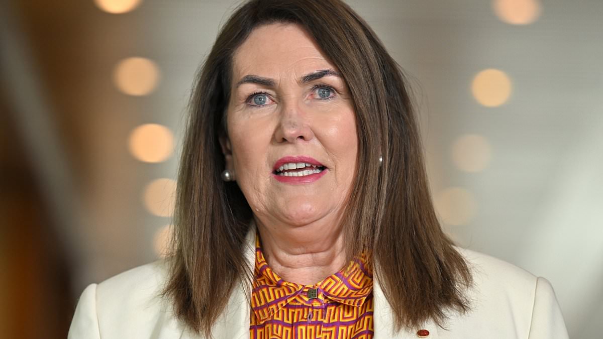 Why Labor's 'High Priestess of Integrity' needs to pay back every cent of her Washington junket: PETER VAN ONSELEN 1 cbe87c9700cfb7faf56a478092b52e4b4d91ed197c6cfe74f6d65575d7d180a9