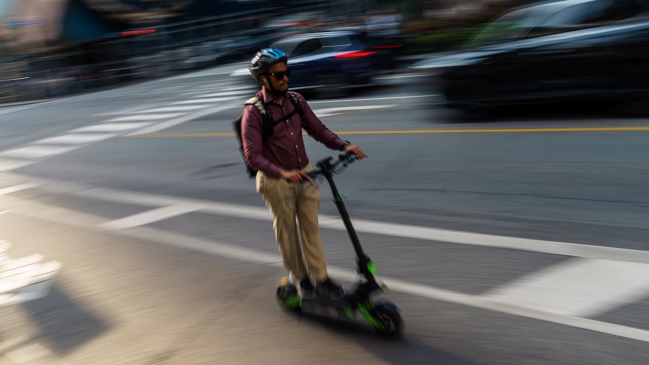 Pediatricians in Canada warn of 'exponential rise’ in childhood e-scooter injuries 1 d6a3cb022b6a4b5c1154155136d4acf1f9dbf63dcf98c0bd5f15b8a8da395147
