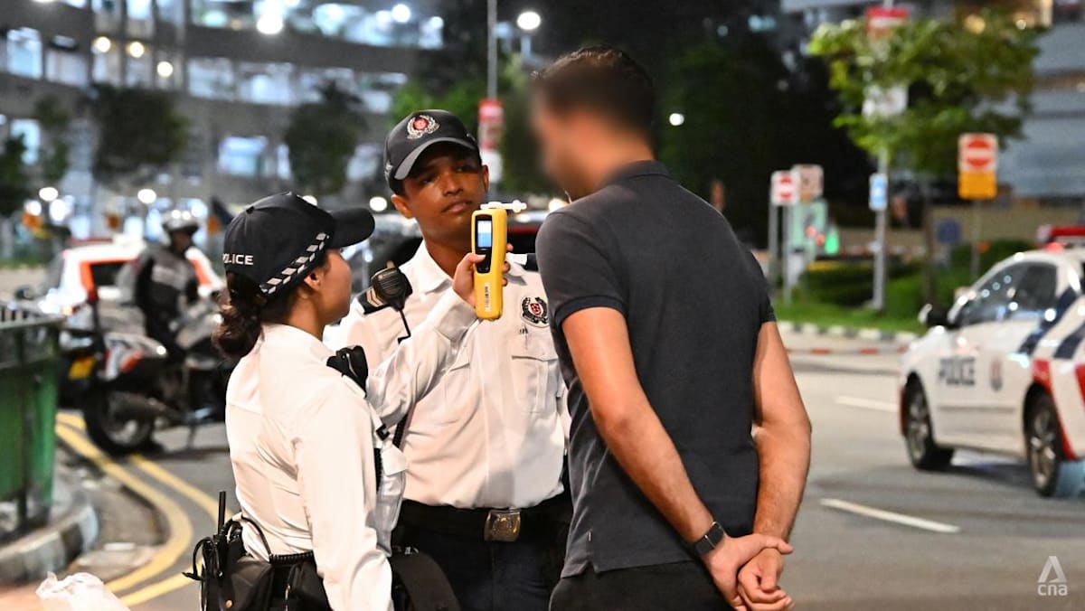 Law passed to lower drink-driving limits, impose harsher penalties for dangerous driving causing grievous hurt: Last year, there was a 10-year high of 149 fatalities on Singapore's roads – almost one death every two days. #DrinkDriving #RoadSafety #Singapore #TrafficLaws #HarsherPenalties 1 dce24711b5f1853646b100e51b26fde83c872724