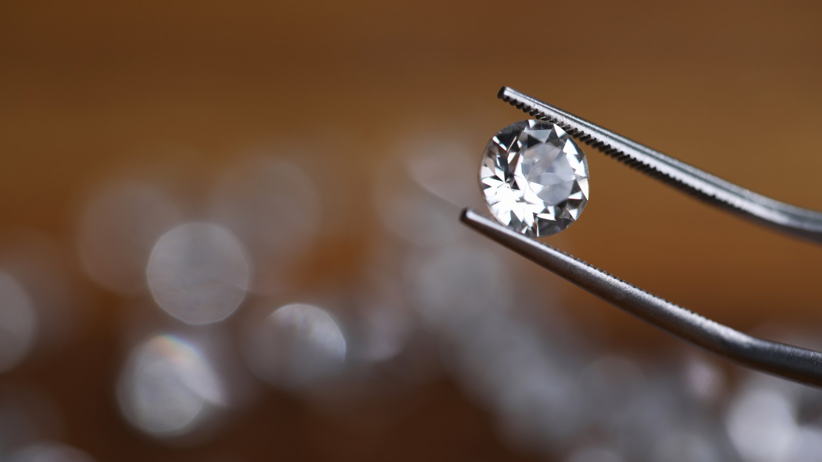 People Can’t Stop Buying Diamonds on TikTok: ‘I Feel Like Thanos’ 1 eaa317ec30df5764fd06b65437fab5176e2f90df20da353c061706e35e5c9a44