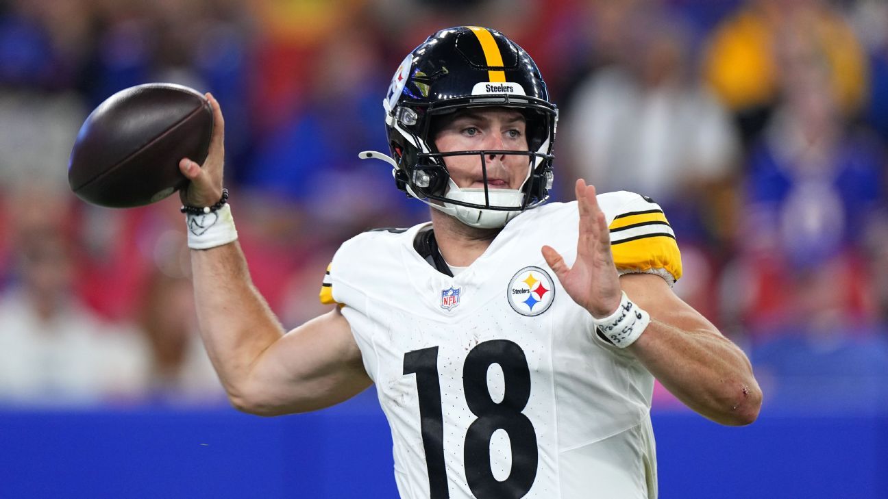 McCarthy says Steelers' 4 QBs have earned spots 1 ecc9c5e5d6ec6d8a6978b82fe23711a2cca976ea6b066944e3640d748298c5b7