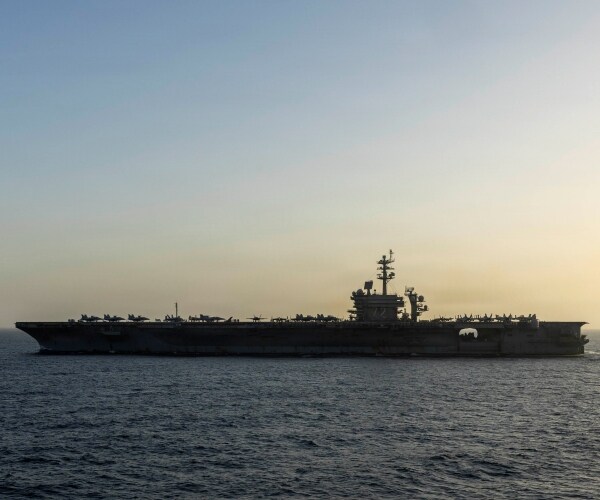 USS Abraham Lincoln to Dock in Thailand Next Week 1 ed7fe275ecb6cc5b509e55eb66e0abdac4615e4d1fbedec06f722d907e38d1f7