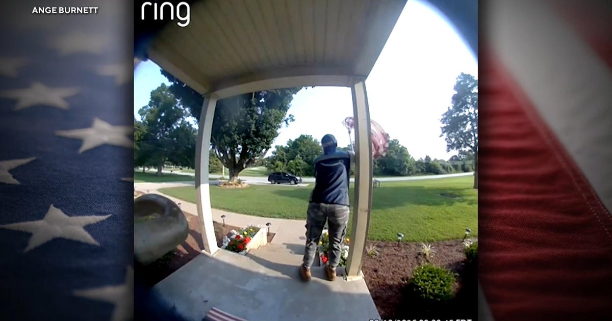 How an Amazon driver's routine delivery led to a special connection with a military family 1 f590358394473852fce103d16b48090afd0b22adb352ebf3d9a827d2055a16a8