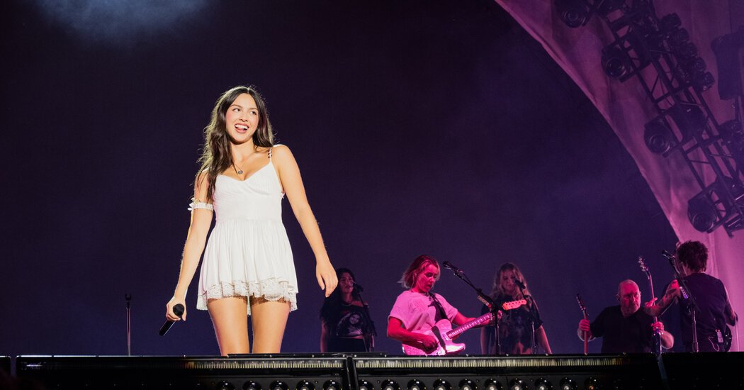 Olivia Rodrigo’s Daisy Chain Fields: A New Feminist Music Festival Takes Shape 1 f937f2cd050df4e3aa0429dafcb7b75775ac15f9fe514fd5a7de83bd343f4568