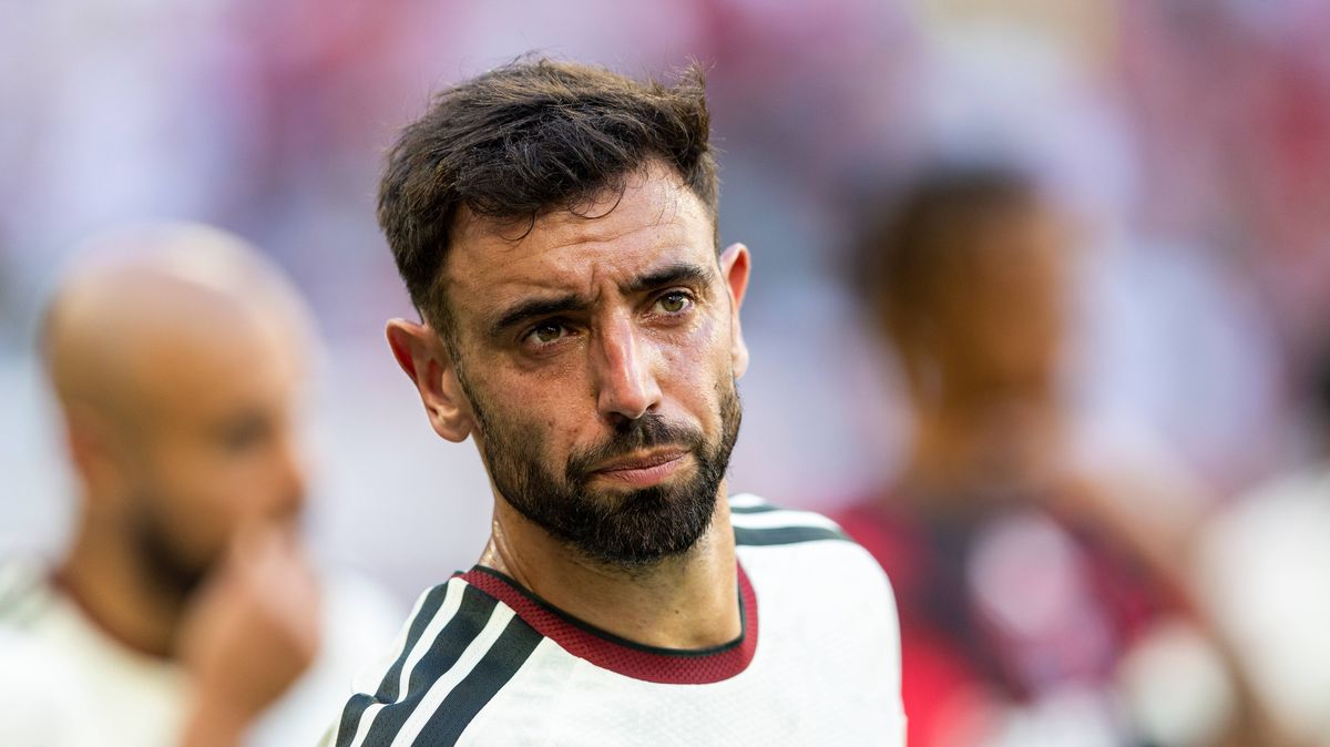 Man Utd holding Bruno Fernandes future talks after big money offer received 1 fa998129a3458e067a34020b3ef980d9aff3be108a8a94174ae2702a9594de7d