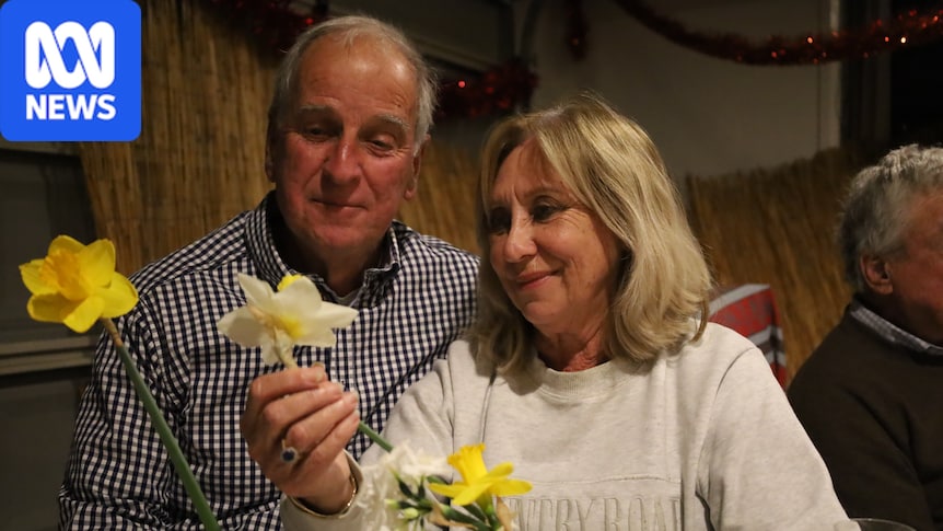 'Like going to a Mr World contest': Daffodil lovers learn how to judge 1 fc5773a519378e2b329195ad3e7cbc8f4950ed3eef714b56558451602de5c638