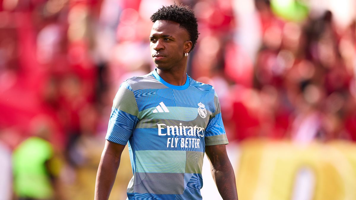 Arsenal given green light to sign £30m striker after Vinicius Jr transfer update: Arsenal have already began to turn their attention elsewhere after missing out on Vinicius Junior, who is set to extend his Real Madrid contract #Arsenal #TransferNews #ViniciusJunior #PremierLeague #Football 1 fd5d6c27370a7a24b3ddcc48c6155b693bdf1ade