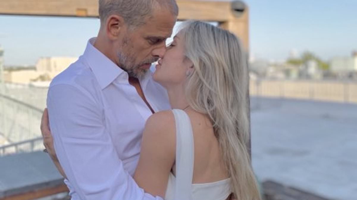 Hunter Biden mocks Don Jr and Bettina Trump after revelation Russian oligarch helped bankroll couple's lavish Bahamas wedding party 1 0063f774a3b4e5e8107ca0643cb5cee9d01df074bd313bde3e9bec79ea08dff7
