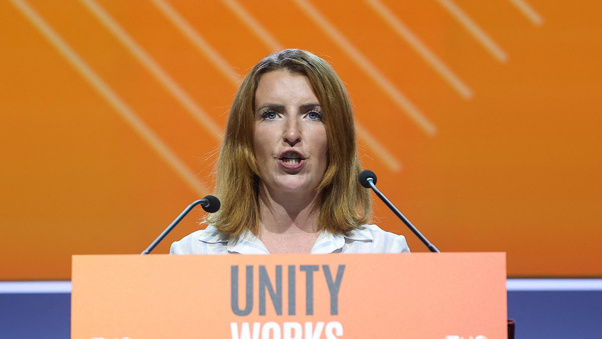 Another drive to WFH? Labour accused of bowing to unions with pledge to 'strengthen right to flexible working' 1 0079ce347cc52dee01d8eb401120878d7e0ffbe4bdf66a108d7fe72c9aae01ed