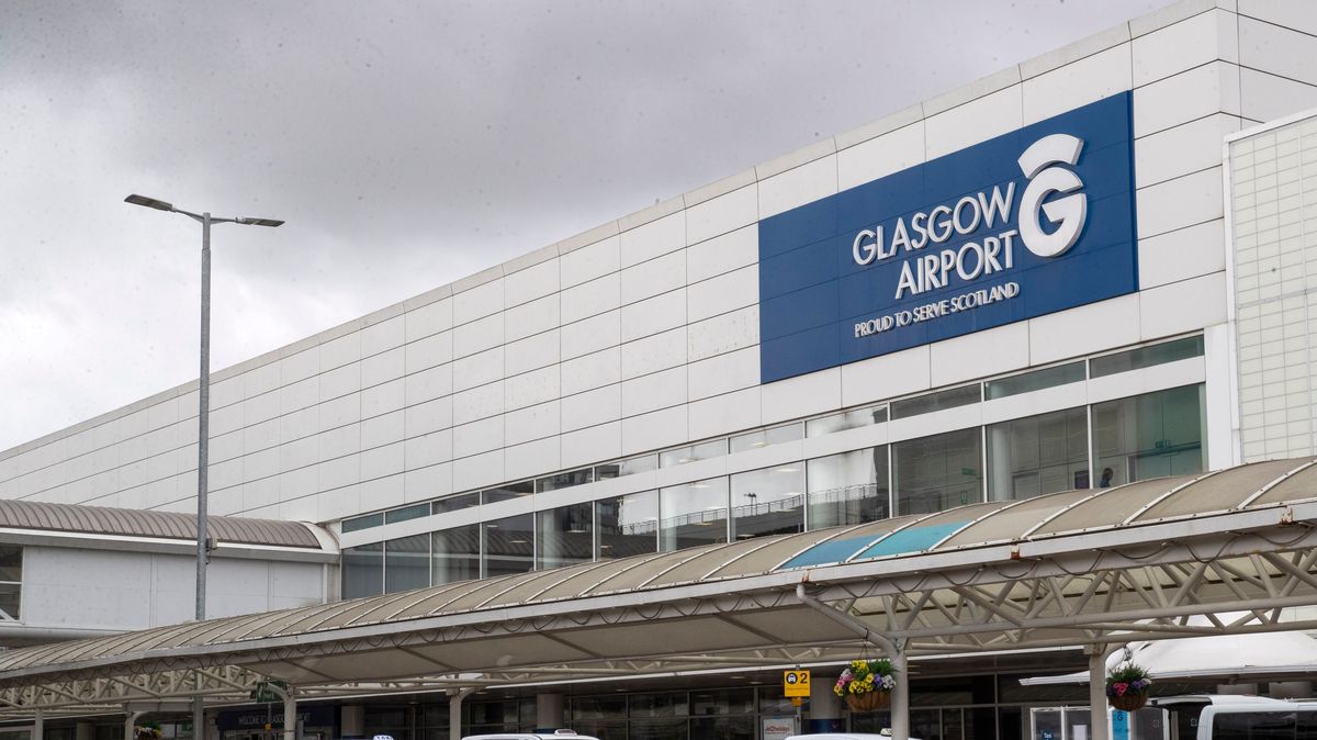 Air traffic control glitch that axed Scots flights 'caused by one military aircraft' 1 0199807849bdb2e7080637fa4a01ee6c1d6fb58c59c50418ce05a135ebf8b4e8