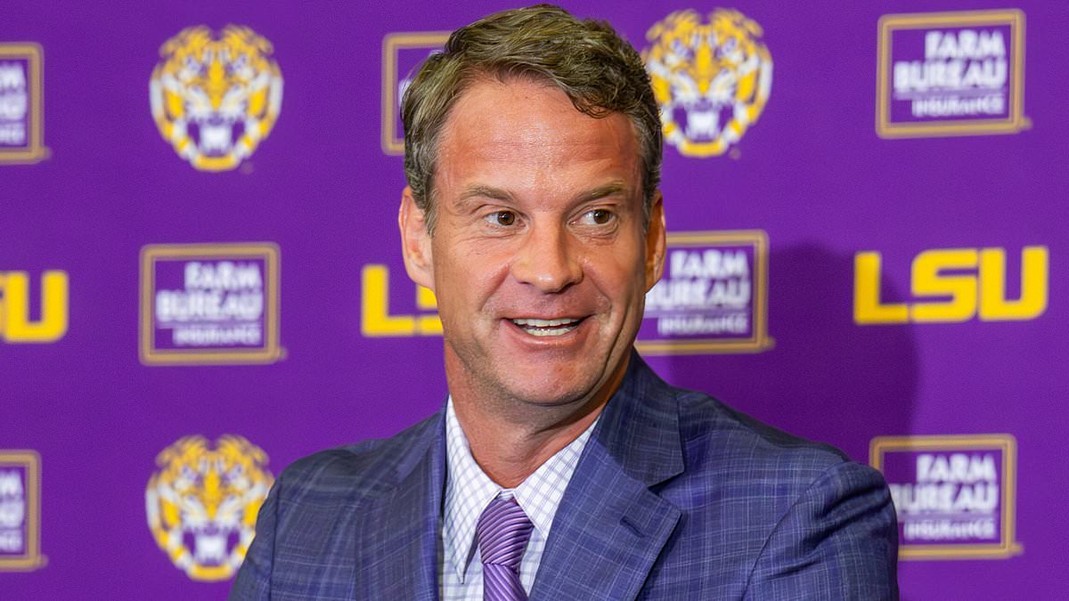 Lane Kiffin reveals why he left controversial ex-NFL players off LSU roster as he opens up on being 'hated' amid eligibility battle 1 01abb235c1889af2fc8785c93a064861b83107d34aba9fe5487d78efce02342c