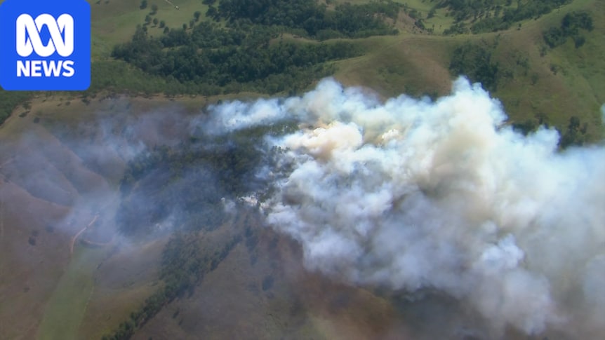 Dozens of bushfires burn as Qld swelters through above-average temps 1 06b9e9546a131ce4964d1f05ee56bcae71cf9e04222dbfc6f4d44685c4f3e6e6