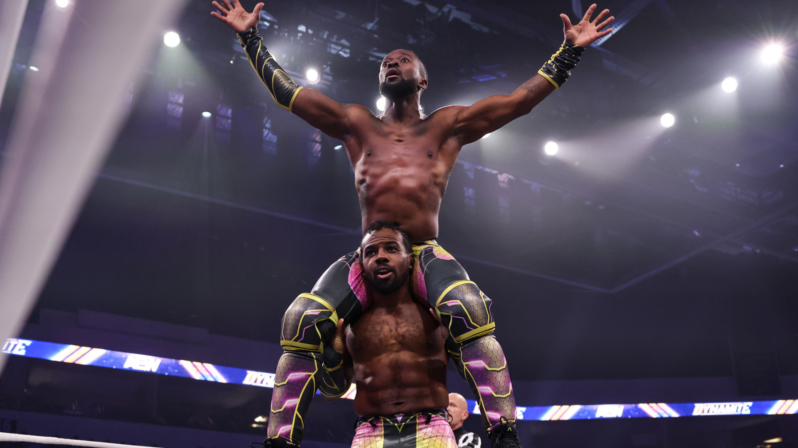 Backstage Details On Pay Cut Offered To The New Day By WWE 1 086610818b199304cafce9aa2cdbe8295bb1a9651cdd0dbe6479ebc455eebfd1