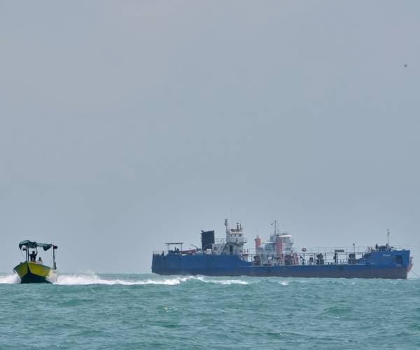 US Strikes Tankers Tied to Iran Revolutionary Guard 1 0a74ce1e2a6efb72f2bbc5e655f54d33009b4b10ac8d26bd698224cbdf9a9d24